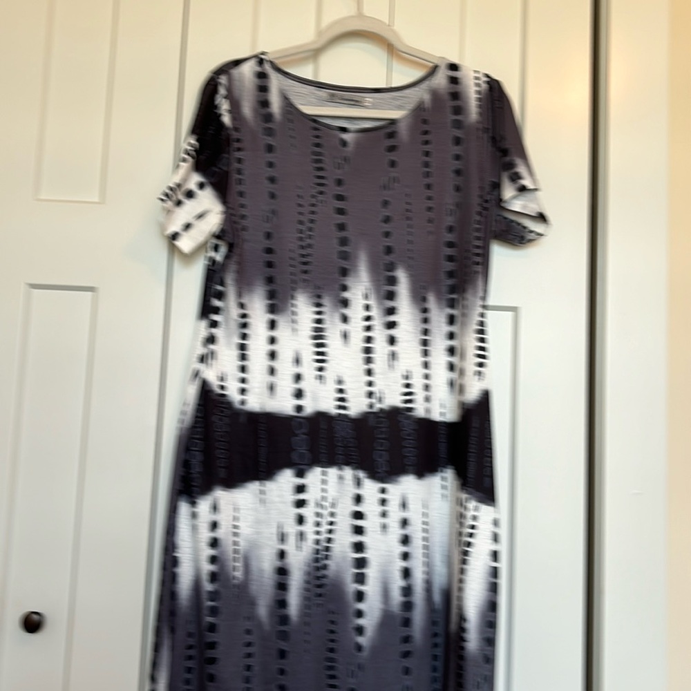 Ladies knit midi dress